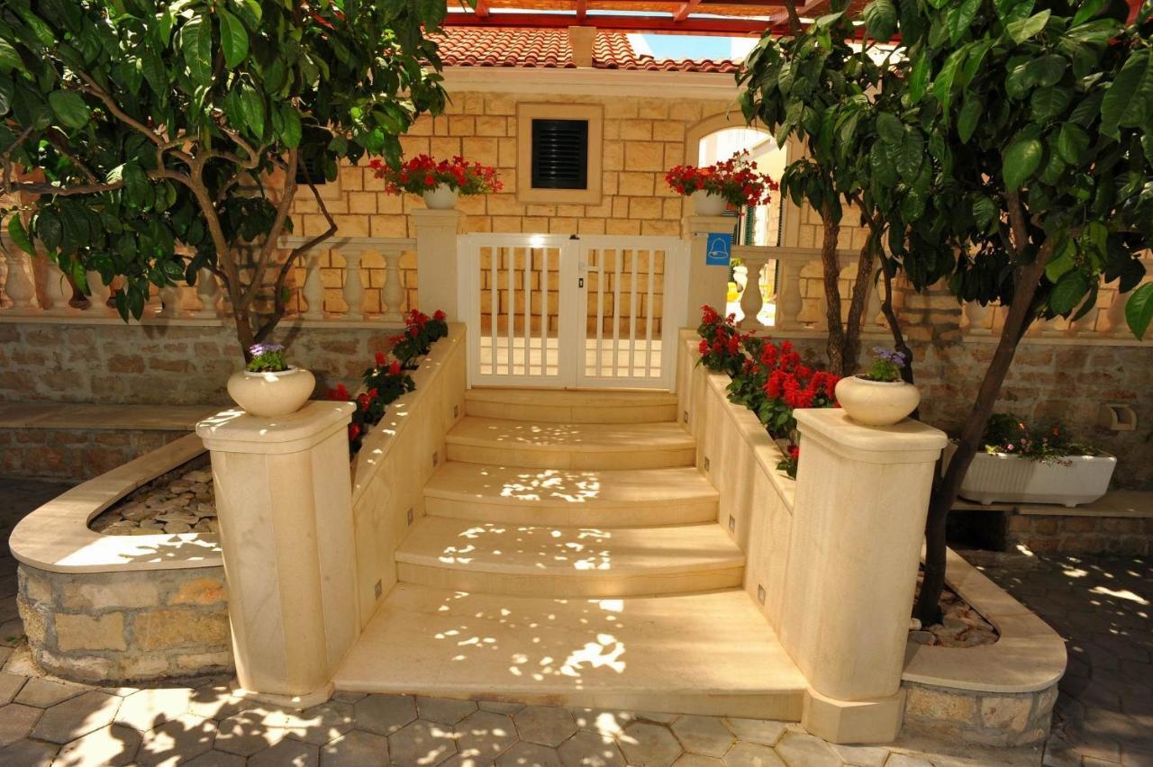 Villa Anni Сутиван Экстерьер фото